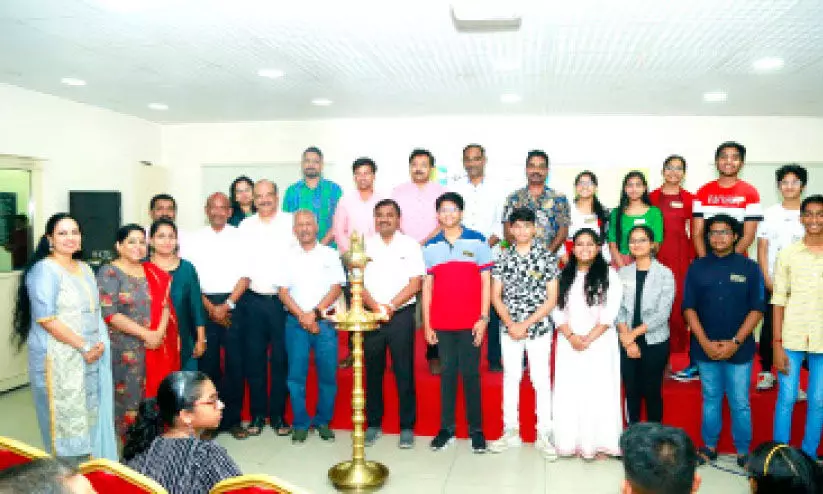 അ​ര​ങ്ങു​ണ​ർ​ന്നു; ‘ആ​ടാം പാ​ടാം’