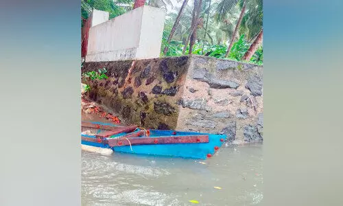 കടലുണ്ടിപ്പുഴ വ്യാപകമായി കൈയേറുന്നു അധികൃതർക്ക് മൗനം