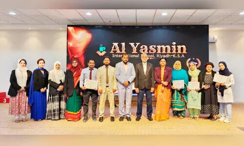 അൽ യാസ്മിൻ സ്കൂളിൽ അധ്യാപക അനുമോദനച്ചടങ്ങ്‌ സംഘടിപ്പിച്ചു