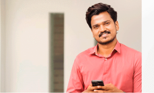 പെ​രു​ത്തി​ഷ്ട​മാ​ണ് പെ​രു​ന്നാ​ളു​ക​ൾ