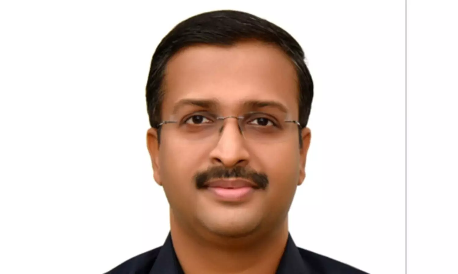 ബസിൽ യാത്രികൻ കുഴഞ്ഞുവീണു; രക്ഷകനായി സഹയാത്രികനായ ഡോക്ടർ