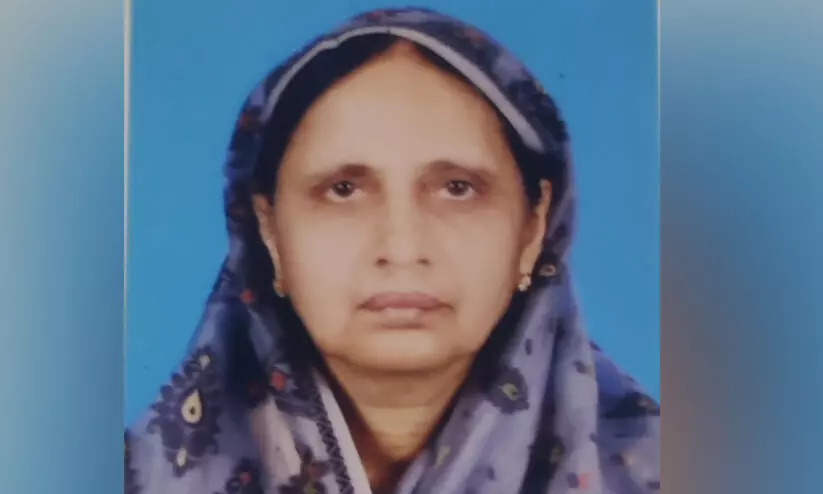 സുഹ്റ മനോളി നിര്യാതയായി സുഹ്റ മനോളി നിര്യാതയായി