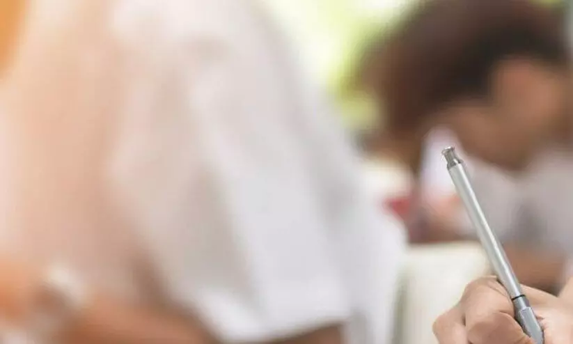 ബിരുദ പ്രവേശനം: ടി.സി ലഭിക്കാതെ ഡി.എൽ.എഡ് വിദ്യാർഥികൾ ആശങ്കയിൽ