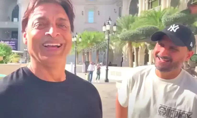 കോഹ്ലിയോ ബാബർ അസമോ കേമൻ? ഹർഭജൻ സിങ്ങിന്റെ ചോദ്യത്തിന് ശുഐബ് അക്തറിന്റെ കിടിലൻ മറുപടി... കോഹ്ലിയോ ബാബർ അസമോ കേമൻ? ഹർഭജൻ സിങ്ങിന്റെ ചോദ്യത്തിന് ശുഐബ് അക്തറിന്റെ കിടിലൻ മറുപടി...