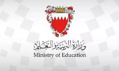 അ​ധ്യാ​പ​ക​രോ​ട് ആ​ദ​ര​വോ​ടെ പെ​രു​മാ​റ​ണ​മെ​ന്ന് വി​ദ്യാ​ഭ്യാ​സ മ​ന്ത്രാ​ല​യം; അ​പ​വാ​ദ​പ്ര​ചാ​ര​ണം ന​ട​ത്തു​ന്ന​ത് അം​ഗീ​ക​രി​ക്കി​ല്ല