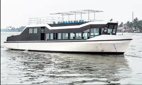 മാരിടൈം ബോർഡിന്‍റെ അപ്രഖ്യാപിത ഉപരോധം; ബോട്ട് വ്യവസായം പ്രതിസന്ധിയിൽ