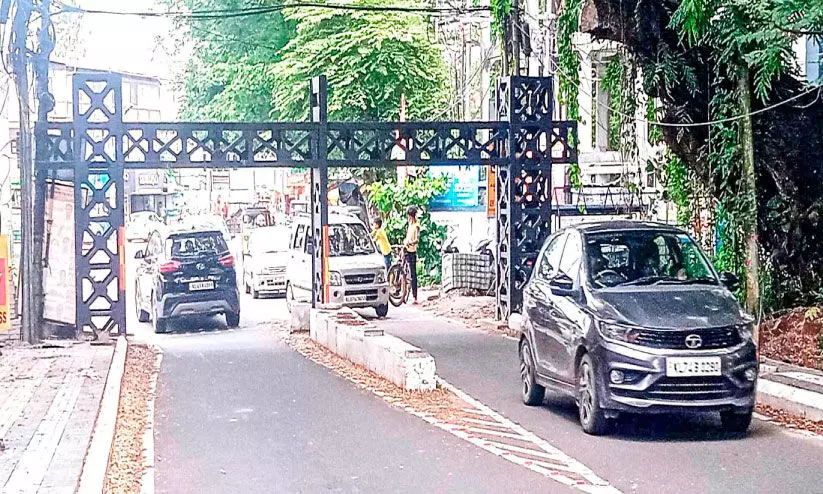 ഹാർബർ പാലത്തിന് ഇനി ഉറപ്പുള്ള സുരക്ഷ ഹാർബർ പാലത്തിന് ഇനി ഉറപ്പുള്ള സുരക്ഷ