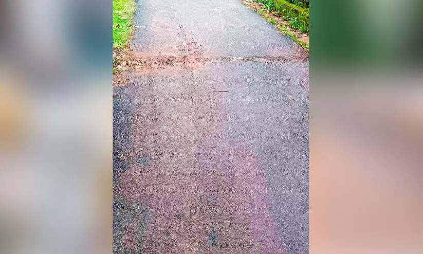 റോഡ് പൊളിച്ചിടും നന്നാക്കില്ല റോഡ് പൊളിച്ചിടും നന്നാക്കില്ല