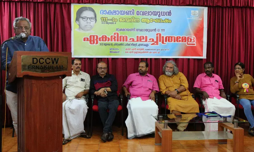ചരിത്ര സ്മരണയിൽ ദാക്ഷായണി വേലായുധന്റെ 111-ാം ജന്മദിനാഘോഷത്തിന് തുടക്കമായി ചരിത്ര സ്മരണയിൽ ദാക്ഷായണി വേലായുധന്റെ 111-ാം ജന്മദിനാഘോഷത്തിന് തുടക്കമായി
