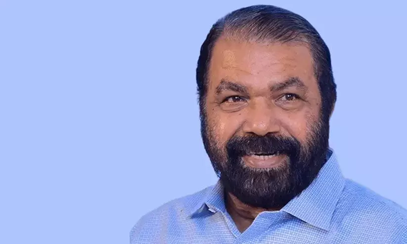 മരം ദേഹത്ത് വീണ് ആറാം ക്ലാസ് വിദ്യാർഥിനി മരിച്ച സംഭവം: മന്ത്രി റിപ്പോർട്ട് തേടി മരം ദേഹത്ത് വീണ് ആറാം ക്ലാസ് വിദ്യാർഥിനി മരിച്ച സംഭവം: മന്ത്രി റിപ്പോർട്ട് തേടി