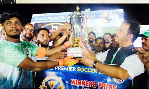 കെ.​എം.​സി.​സി പ്രീ​മി​യ​ർ സോ​ക്ക​ർ: ഫാ​ൽ​ക്ക​ൺ എ​ഫ്.​സി ജേ​താ​ക്ക​ൾ