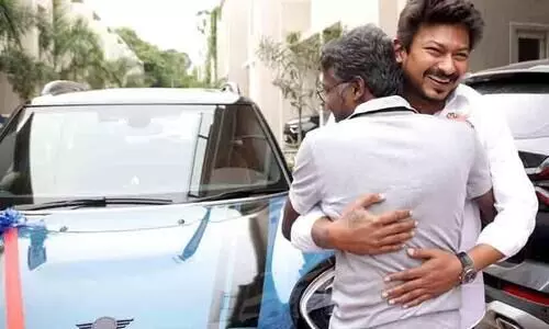 Mari Selvaraj gets THIS expensive gift worth over 40 lakh from Udhayanidhi Stalin post Maamannan success