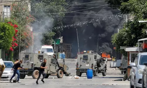 ആകാശത്തുനിന്ന് ഡ്രോണുകൾ തീതുപ്പി, 150 ഓളം ബുൾഡോസറുകൾ വീടുകളും റോഡുകളും തകർത്തു: ജെനിൻ അഭയാർഥി ക്യാമ്പിൽ ഇസ്രായേൽ ക്രൂരത