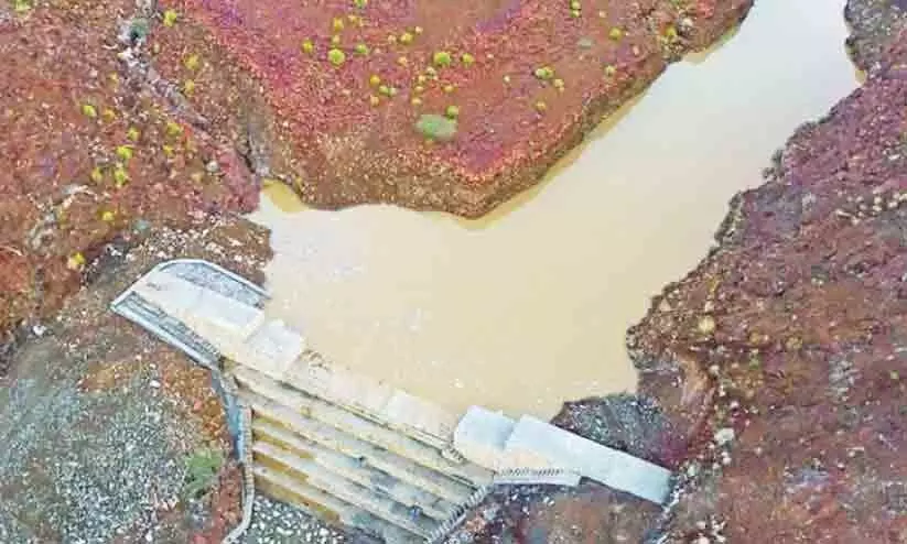 നാട്ടുകാരുടെ കൂട്ടായ്മയിൽ യാങ്കുളിൽ അണക്കെട്ടായി നാട്ടുകാരുടെ കൂട്ടായ്മയിൽ യാങ്കുളിൽ അണക്കെട്ടായി