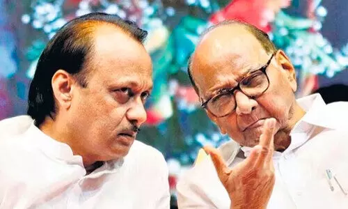 അജിത്തിന്റെ കൂറുമാറ്റം പവാറിനെ രക്ഷിക്കാനോ?