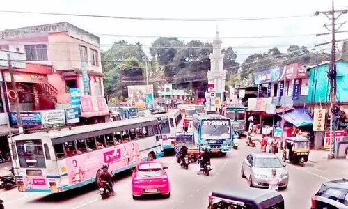 സുൽത്താൻ ബത്തേരിയിൽ ഗതാഗത സംവിധാനം കുത്തഴിഞ്ഞു; നടപടിയില്ല