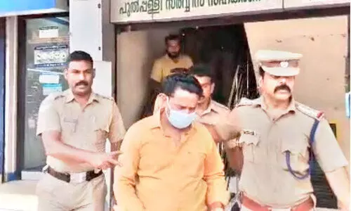 ബാങ്കിലെ വായ്പ തട്ടിപ്പ്;  മുഖ്യപ്രതി സജീവനുമായി തെളിവെടുപ്പ് നടത്തി