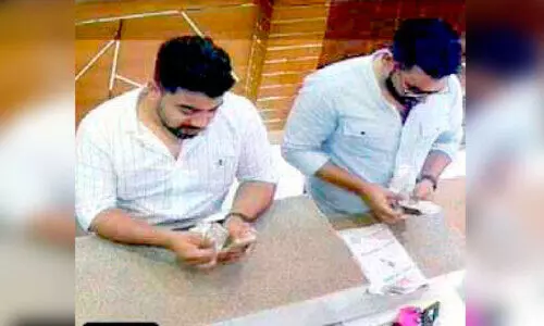 ജ്വല്ലറിയിൽ വ്യാജ സ്വർണം നൽകി തട്ടിപ്പ്: പ്രതികളെ ഉടൻ പിടികൂടും