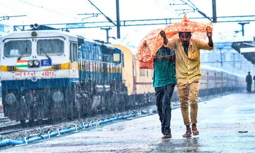 ഇടമുറിയാതെ എറണാകുളം ജില്ലയിലാകെ കനത്ത മഴ