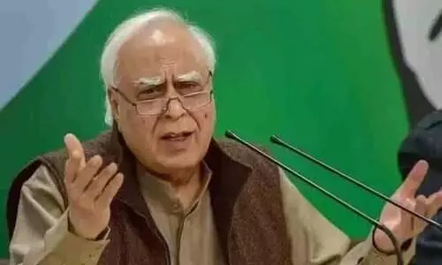 നിയമം ഇത് അനുവദിക്കുന്നുണ്ടോ?; ബി.ജെ.പിയുടെ അട്ടിമറി രാഷ്ട്രീയത്തെ രൂക്ഷമായി വിമർശിച്ച് കപിൽ സിബൽ