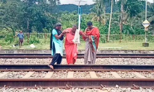 മേൽപാലമില്ല; ന്യൂ ആര്യങ്കാവിലെ കുടുംബങ്ങൾക്ക് ദുരിതം