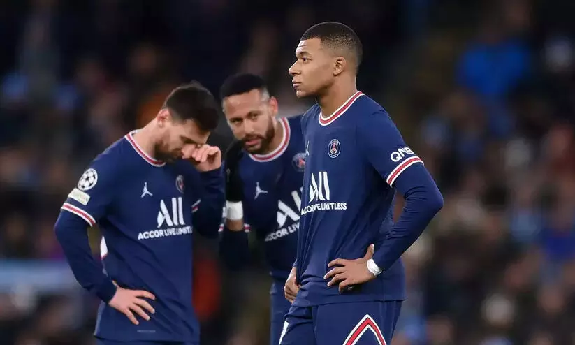 കരാർ നീട്ടുന്നുണ്ടെങ്കിൽ ഉടൻ അറിയിക്കണം, അല്ലെങ്കിൽ...; സൂപ്പർതാരത്തിന് പി.എസ്.ജിയുടെ അന്ത്യശാസനം കരാർ നീട്ടുന്നുണ്ടെങ്കിൽ ഉടൻ അറിയിക്കണം, അല്ലെങ്കിൽ...; സൂപ്പർതാരത്തിന് പി.എസ്.ജിയുടെ അന്ത്യശാസനം