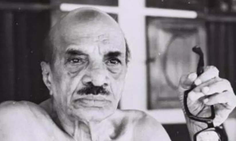 വൈക്കം മുഹമ്മദ് ബഷീറിനെ തീവ്രവാദിയാക്കി സ്കൂളില് ചോദ്യാവലി: നടപടിയെടുക്കണം -അഡ്വ. എ.കെ സലാഹുദ്ദീന് വൈക്കം മുഹമ്മദ് ബഷീറിനെ തീവ്രവാദിയാക്കി സ്കൂളില് ചോദ്യാവലി: നടപടിയെടുക്കണം -അഡ്വ. എ.കെ സലാഹുദ്ദീന്