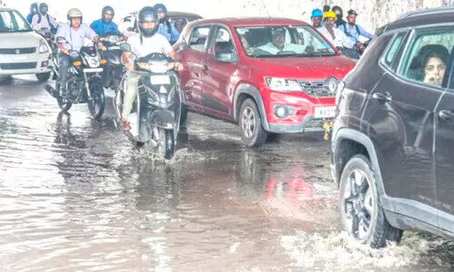 കാലവർഷം ശക്തിപ്രാപിച്ചു; ബം​ഗ​ളൂ​രു ന​ഗ​ര​ത്തിൽ കനത്ത മഴ