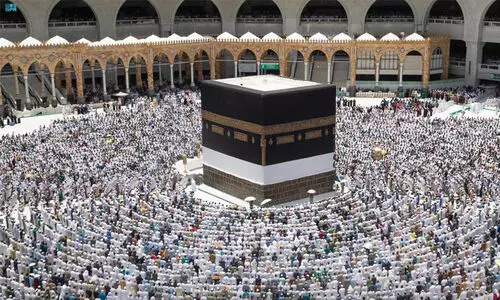 ഉംറക്ക് ഓൺലൈൻ വിസ അനുവദിച്ചു തുടങ്ങി