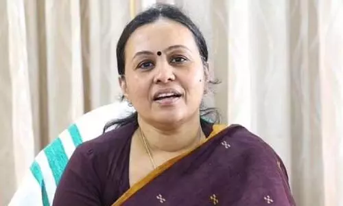 പനിക്കാലം നേരിടാന് ആശമാര്ക്ക് കരുതല് കിറ്റ് വിതരണം ചെയ്യുന്നുണ്ടെന്ന് വീണ ജോർജ് പനിക്കാലം നേരിടാന് ആശമാര്ക്ക് കരുതല് കിറ്റ് വിതരണം ചെയ്യുന്നുണ്ടെന്ന് വീണ ജോർജ്