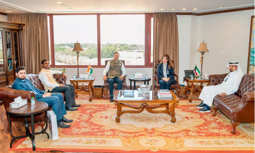 ഇ​ന്ത്യ​ൻ അം​ബാ​സ​ഡ​ർ ‘കു​ന’ മേ​ധാ​വി​യു​മാ​യി കൂ​ടി​ക്കാ​ഴ്ച