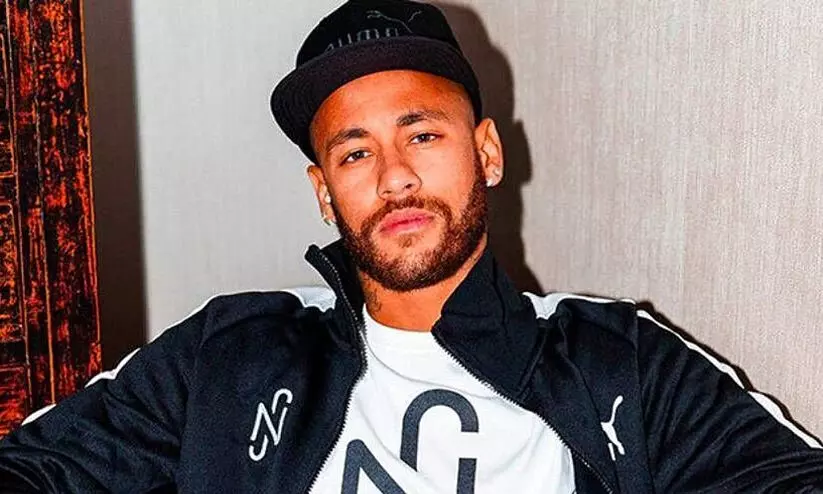 നെയ്മറിനെ വിടാതെ പിന്തുടർന്ന് വിവാദം; നിശാക്ലബിൽ താരത്തിന്‍റെ കൈയാങ്കളി; ഇടപെട്ട് സുരക്ഷ ജീവനക്കാർ