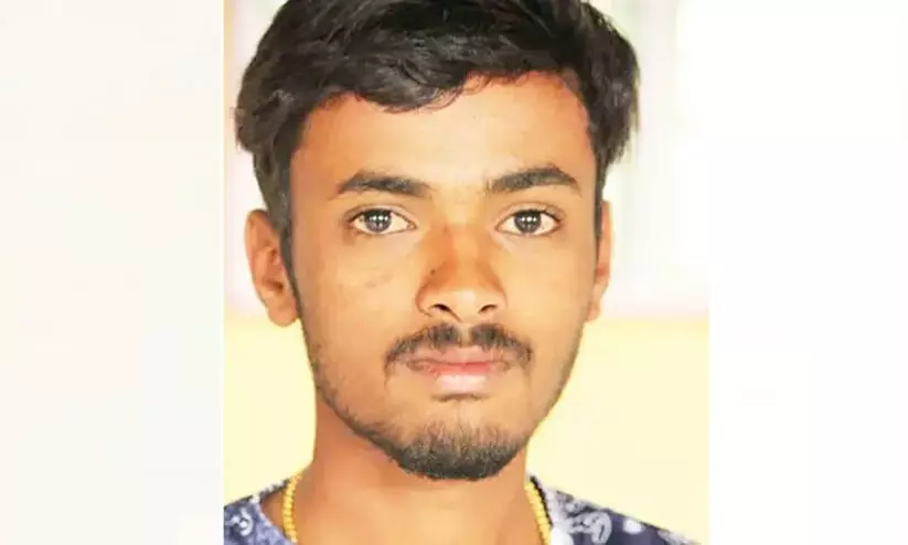 ദക്ഷിണാഫ്രിക്കയിൽ ഔഷധ വ്യാപാരത്തിന് പോയ യുവാവ് ഡെങ്കിപ്പനി ബാധിച്ച് മരിച്ചു ദക്ഷിണാഫ്രിക്കയിൽ ഔഷധ വ്യാപാരത്തിന് പോയ യുവാവ് ഡെങ്കിപ്പനി ബാധിച്ച് മരിച്ചു