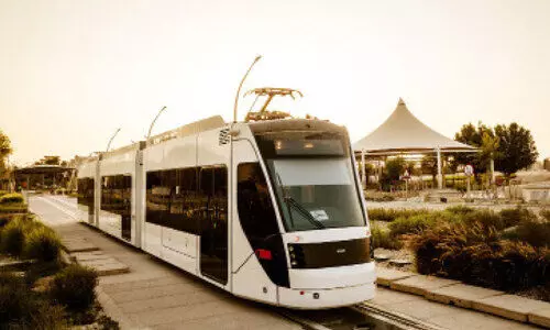 ഓ​ടാ​ൻ ഒ​രു​ങ്ങി എ​ജു​ക്കേ​ഷ​ൻ സി​റ്റി ഗ്രീ​ൻ ലൈ​ൻ ​ട്രാം