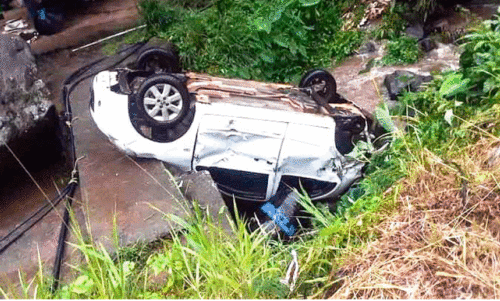 അപകട വളവായി മാമൂട്; റിബൺ വലിച്ചുകെട്ടി തടിയൂരി പൊതുമരാമത്ത് വകുപ്പ്