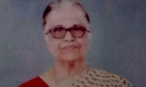 അമ്മയെ മകൻ വെട്ടിക്കൊന്ന സംഭവത്തിൽ പൊലീസിനെതിരെ ഗുരുതര ആരോപണവുമായി നാട്ടുകാർ