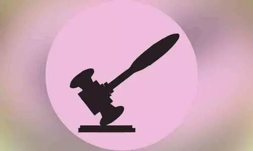 ഇ​ൻ​ഷു​റ​ൻ​സ്​ പോ​ളി​സി ത​ട്ടി​പ്പ്​: സ്വ​കാ​ര്യ ഫാ​ർ​മ​സി​ക്കെ​തി​രെ അ​ന്വേ​ഷ​ണം