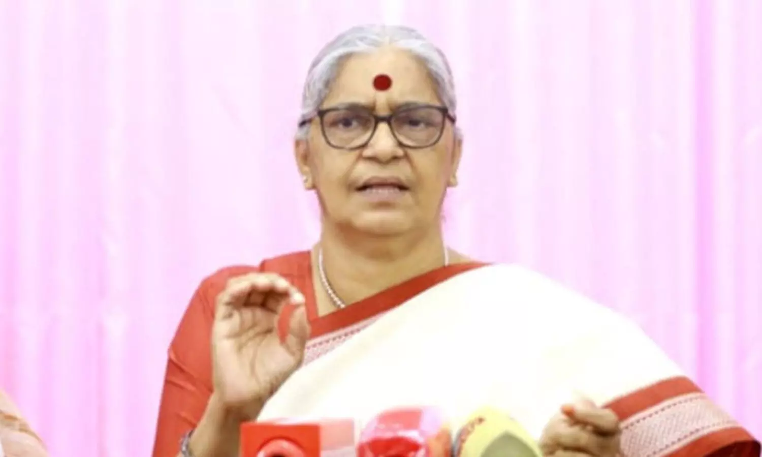 ഏക വ്യക്തി നിയമം തെരഞ്ഞെടുപ്പ് മുന്നിൽക്കണ്ട്​ -ആനി രാജ