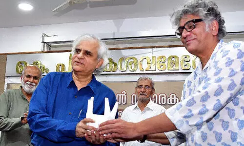 അസമത്വം നിയമം വഴി നടപ്പാക്കുന്നു- ആകാർ പട്ടേൽ