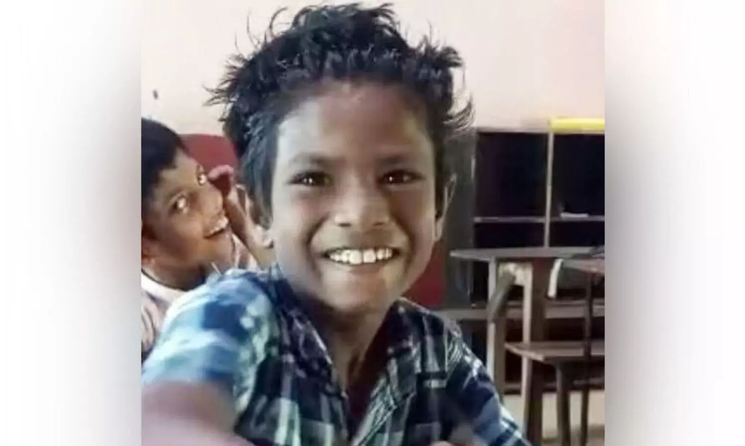 ലാല്ലേ ലാല്ലേ    ലാല്ലാല്ലി ലാല്ലേ...