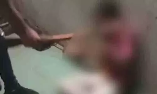 പ്രായപൂർത്തിയാകാത്ത കുട്ടി ഉൾപ്പെടെ രണ്ട് ആദിവാസി വിഭാഗക്കാരെ ബന്ദിയാക്കി മർദനം; മധ്യപ്രദേശിൽ ഒരാഴ്ചക്കിടെ മൂന്നാമത്തെ സംഭവം