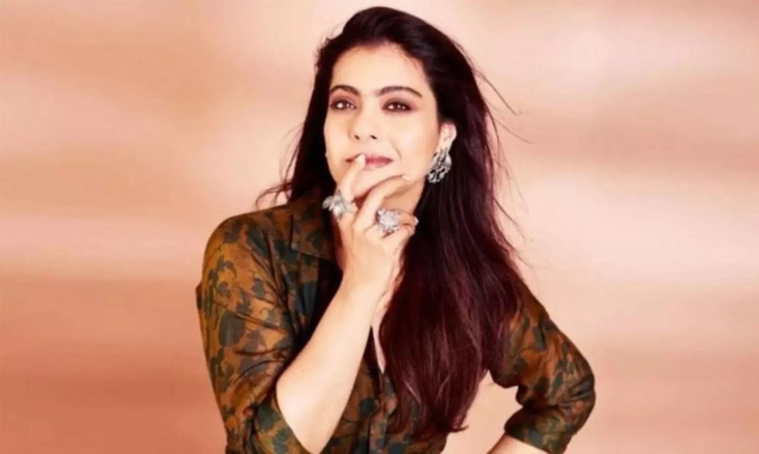 Kajol clarifies her uneducated political leaders comment after backlash