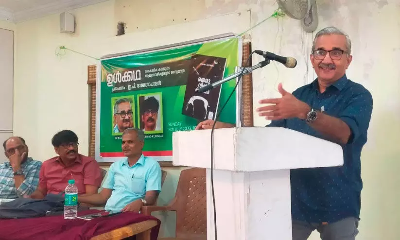 ജീവിതത്തിന്റെ തിരുത്താണ് കഥ- ഇ.പി. രാജഗോപാലൻ