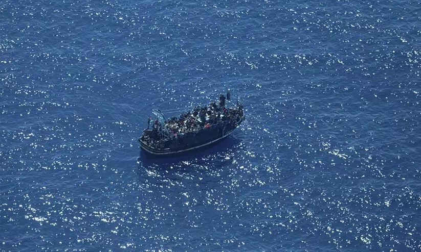 migrant boat