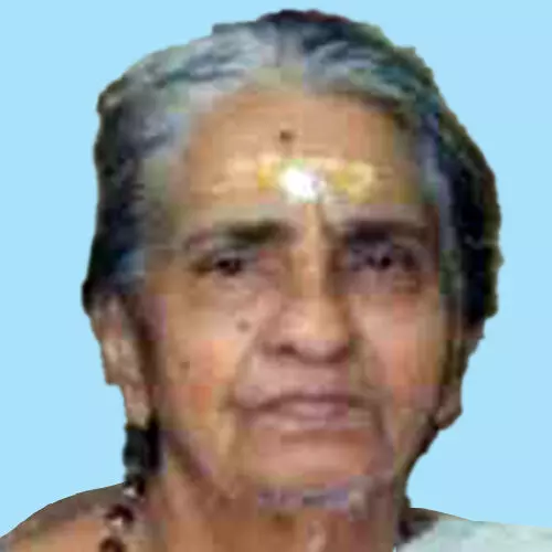 മാ​ധ​വി​ക്കു​ട്ടി അ​മ്മ