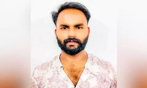 ഓപറേഷൻ കുബേര: ബ്ലാങ്ക് ചെക്കുകളും മുദ്രപ്പത്രങ്ങളും കണ്ടെടുത്തു