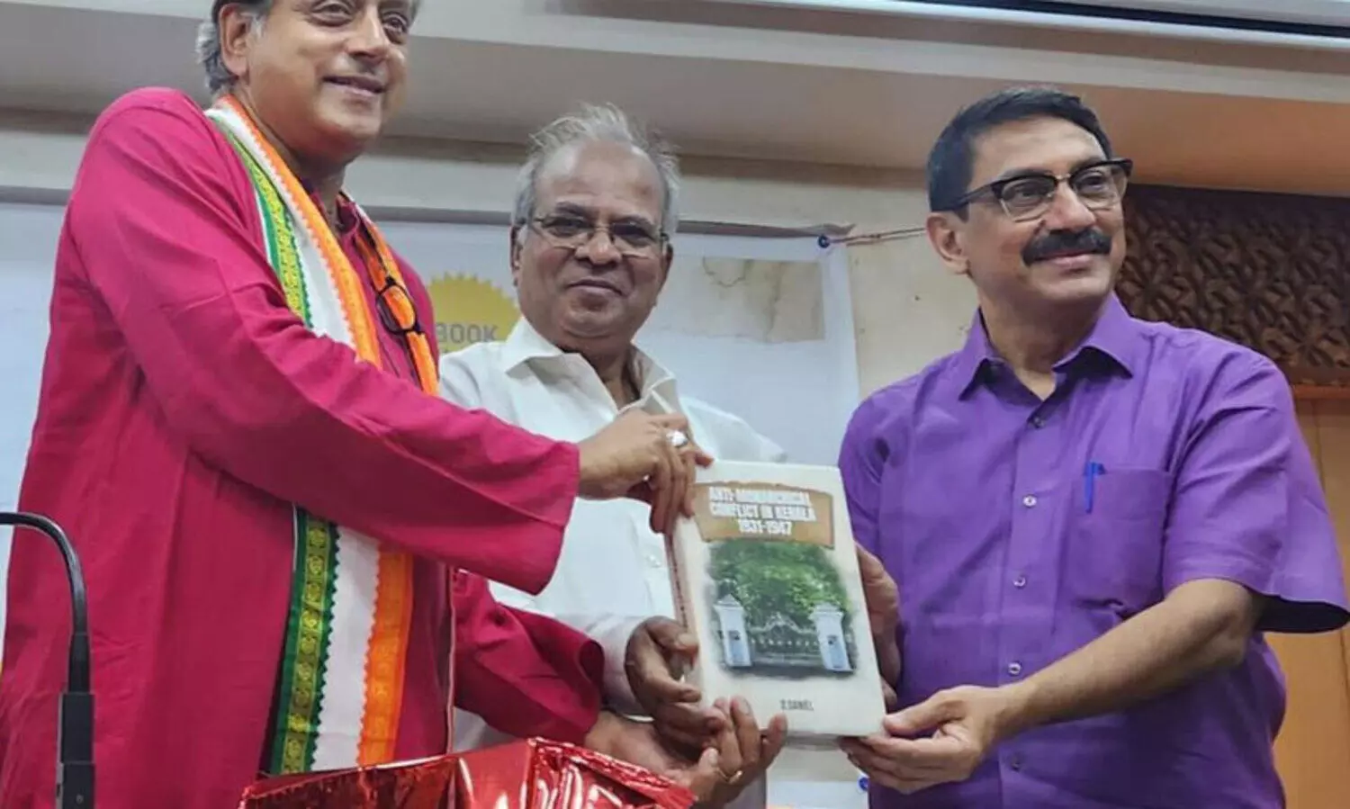 തിരുവിതാംകൂര്‍ രാജഭരണ അന്തിമഘട്ടം അടിച്ചമര്‍ത്തലിന്‍റെയും പുരോഗതിയുടെയും കാലം -തരൂര്‍