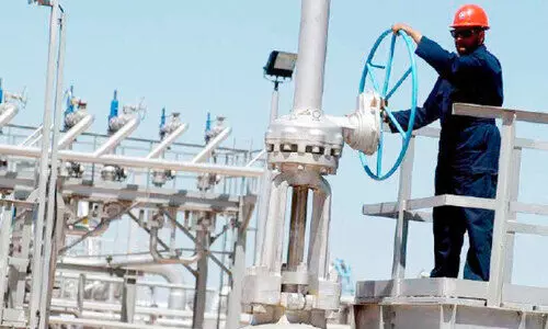 ഊർജ മേഖലയിൽ കുതിച്ചുചാട്ടത്തിന് കുവൈത്ത്; 300 ബില്യൺ ഡോളർ നിക്ഷേപിക്കും ഊർജ മേഖലയിൽ കുതിച്ചുചാട്ടത്തിന് കുവൈത്ത്; 300 ബില്യൺ ഡോളർ നിക്ഷേപിക്കും