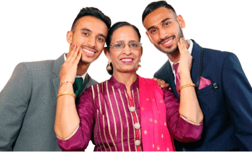 ഗി​ല്ലാ​ഡി ബ്ര​ദേ​ഴ്സ്@​ഈ​സ്റ്റ് ബം​ഗാ​ൾ