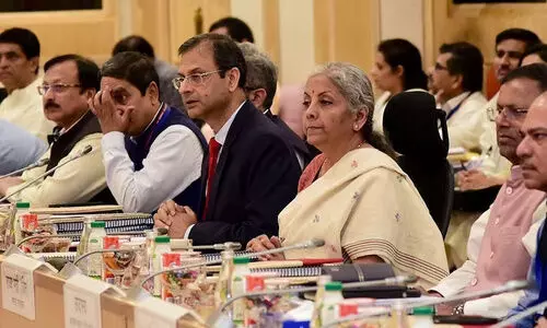 ജി.എസ്.ടി വിവരങ്ങൾ ഇ.ഡിക്ക്? ധനമന്ത്രിമാരുടെ യോഗത്തിൽ ഒച്ചപ്പാട്; നിഷേധിച്ച് കേന്ദ്രം